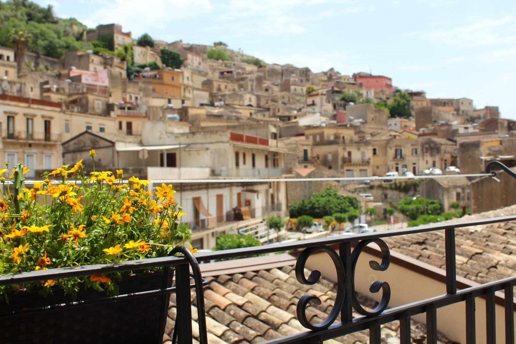 Verdefoglia House Villa Modica Exterior photo